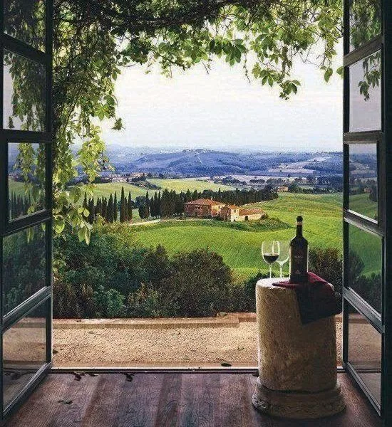 Buying Property in Tuscany: What You Need to Know to Make the Dream a Reality